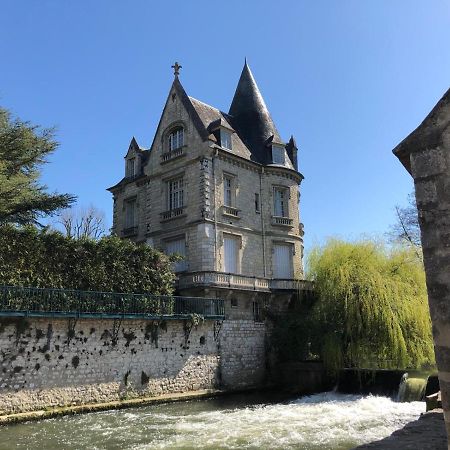 Apartamento Deux Pieces Terrasse Moret-sur-Loing Exterior foto